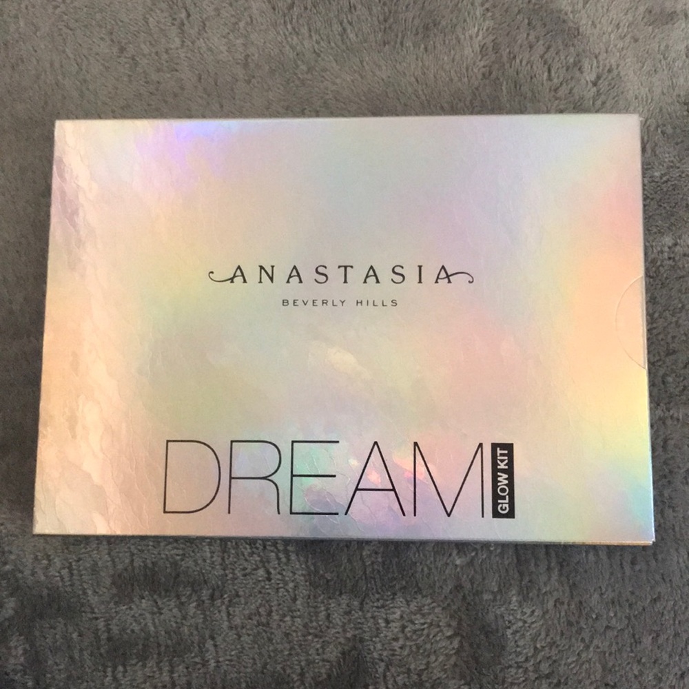 Brand New ABH Dream Glow Kit ✨
